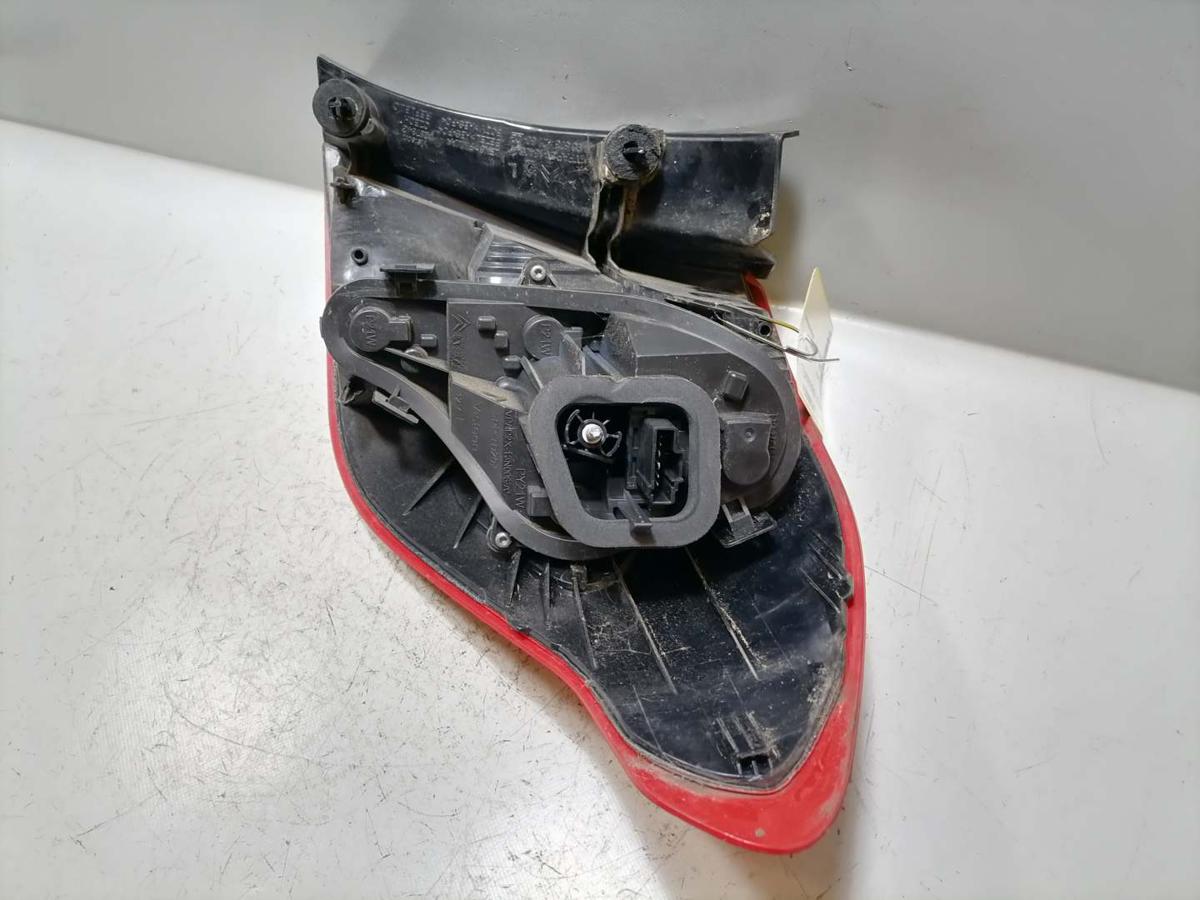 Citroen C4 N original R&uuml;cklicht R&uuml;ckleuchte Schlussleuchte links Bj.2011